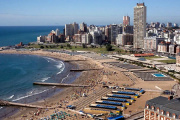 Más turistas en el fin de semana largo del 12 de octubre, pero con estadías más cortas y gasto moderado