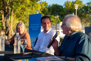 Julián Álvarez participó de una charla abierta junto a Adolfo Pérez Esquivel en el Parque de la Memoria.
