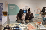 Más de 100 piezas inéditas renuevan la exposición general del Museo de la Ciudad