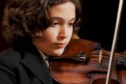 El violinista prodigio Marcos Carreras dará un  concierto de música folklórica en Palermo